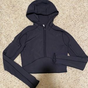 Lululemon cropped hoodie top